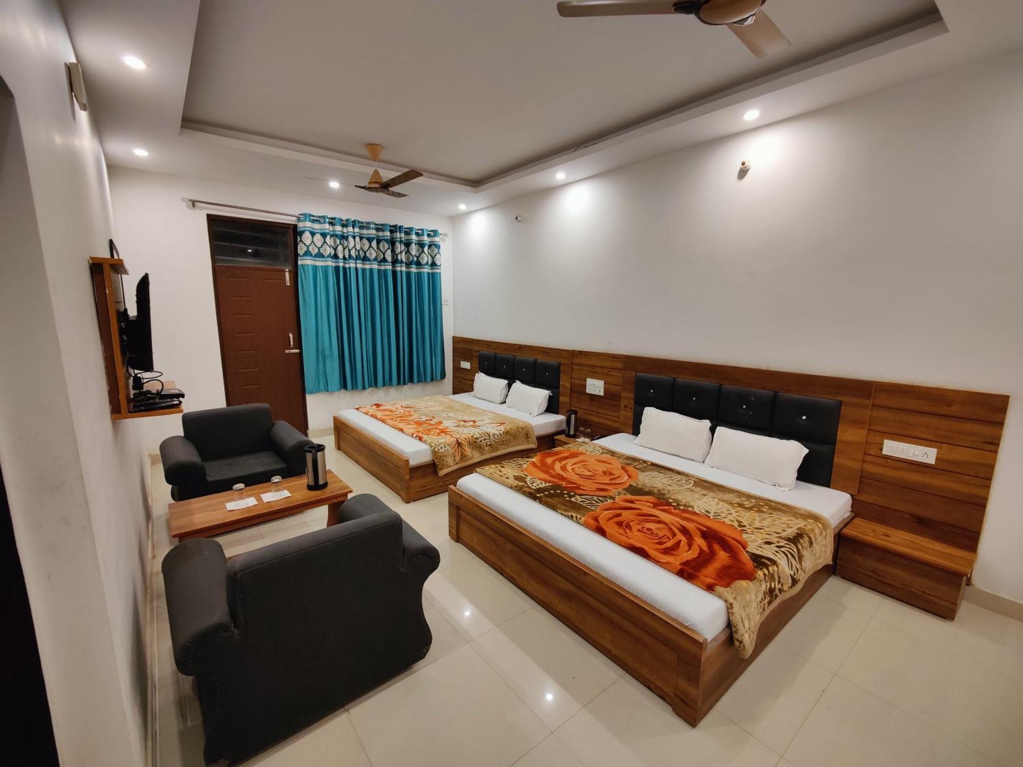 Alaknanda Motel & Restaurant Rudraprayāg Exterior photo